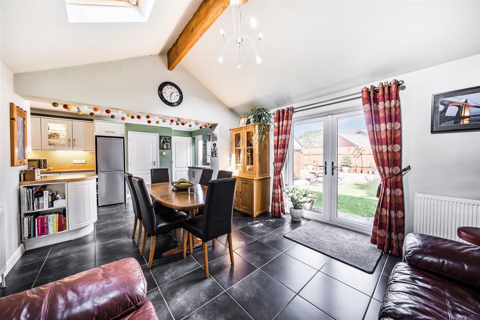 St Nicholas Close, Waunarlwydd, Swansea, SA5 4QB